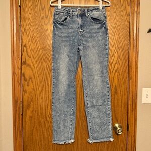 Risen Straight Leg Jeans